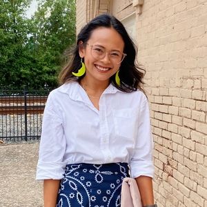 Meet your Posher, Dana paulita